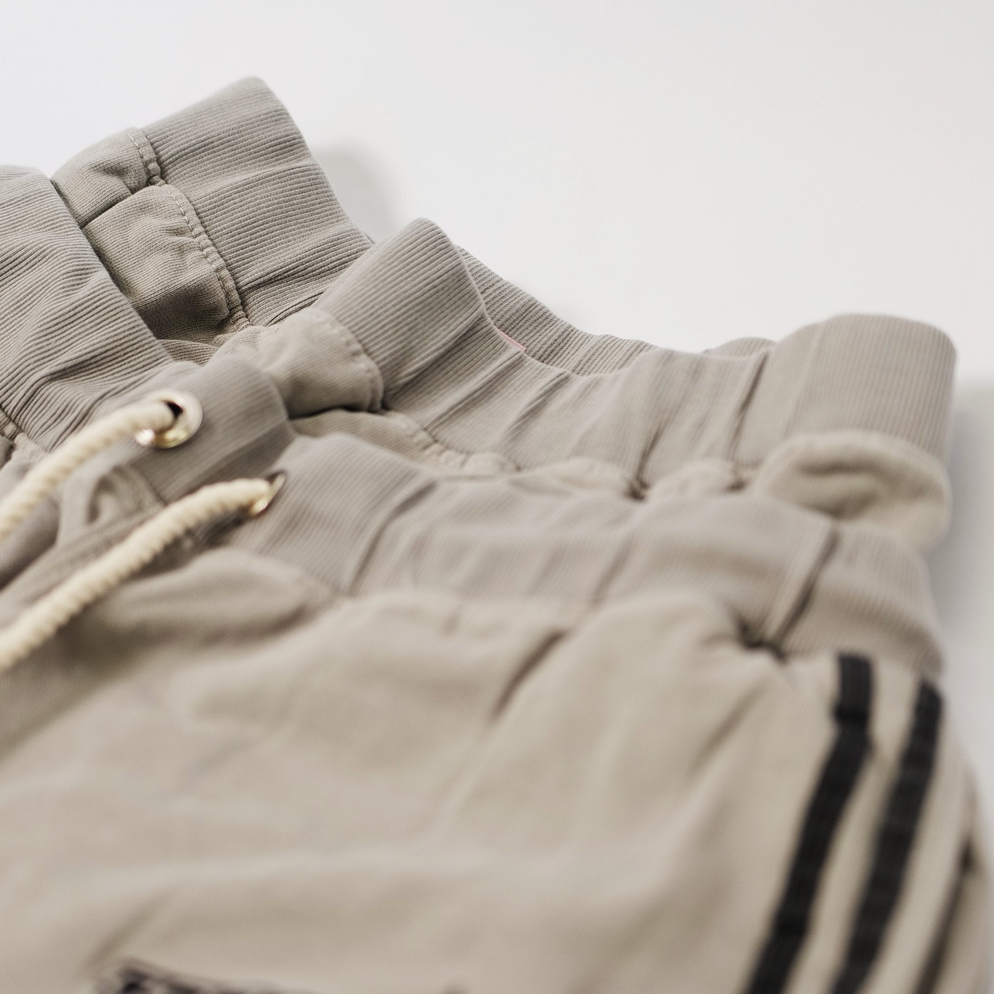 WATSON STUDIOS DOUBLE WAIST OAT SWEATPANTS
