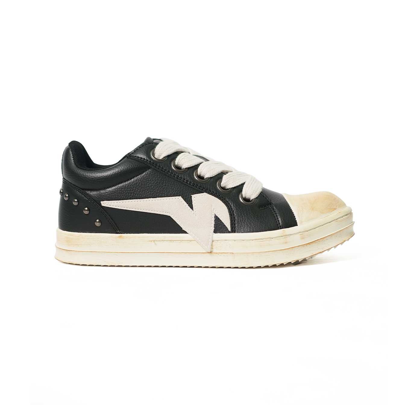 WATSON ROCKCORE SNEAKERS (CLOSED EYES)