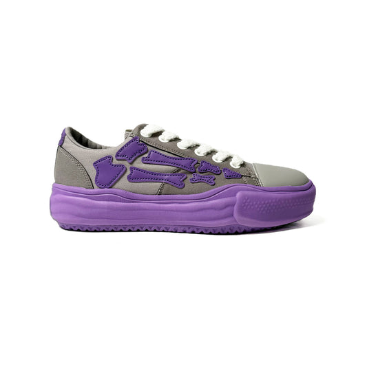 Watson Vulcan low-top sneaker in Silent Storm, white and red – alternate view 2