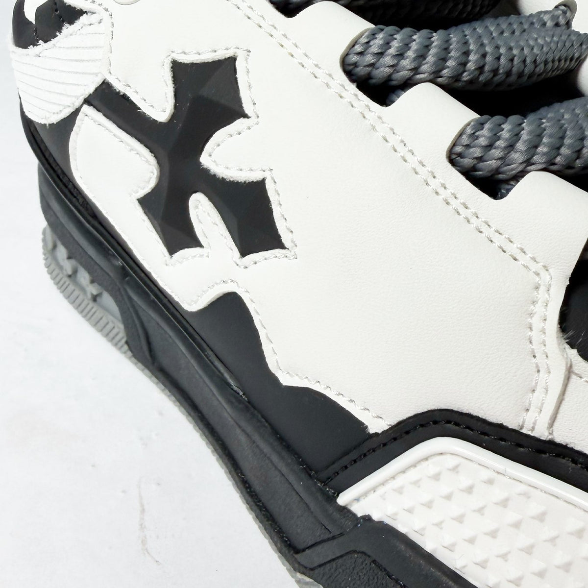 WATSON K FLIP SNEAKERS (KNIGHTLY)