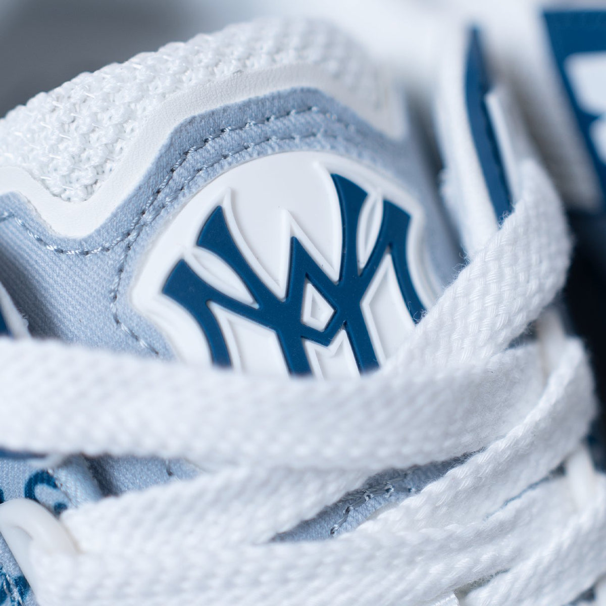 WATSON VULTURE V2 SNEAKERS (RAW DENIM)