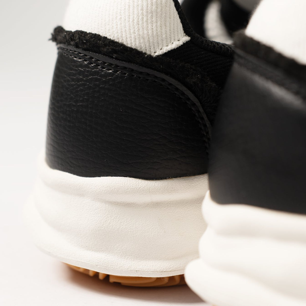 WATSON SHELL SHOCK SNEAKERS (CLASSIC BLACK)
