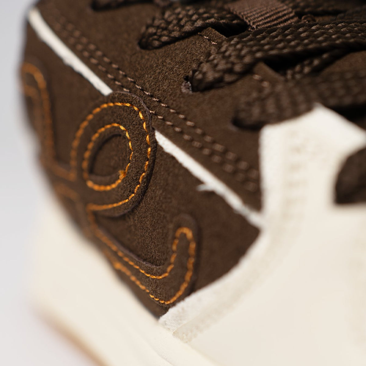 WATSON OVER TIME SNEAKERS (DESERTED)