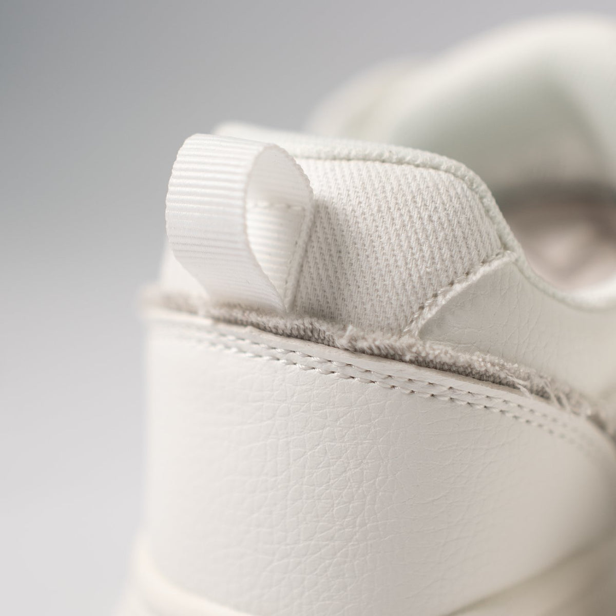 WATSON OVER TIME SNEAKERS (WHITE PATCHES)