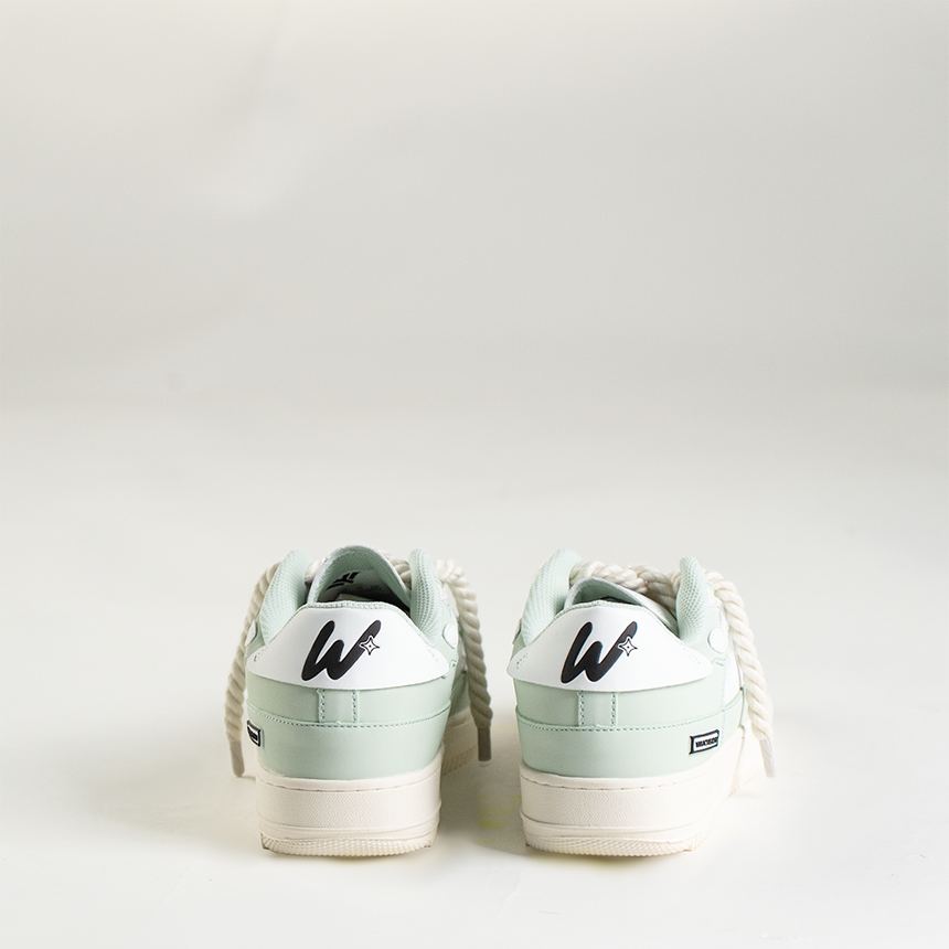 BONES SNEAKERS (MINT)