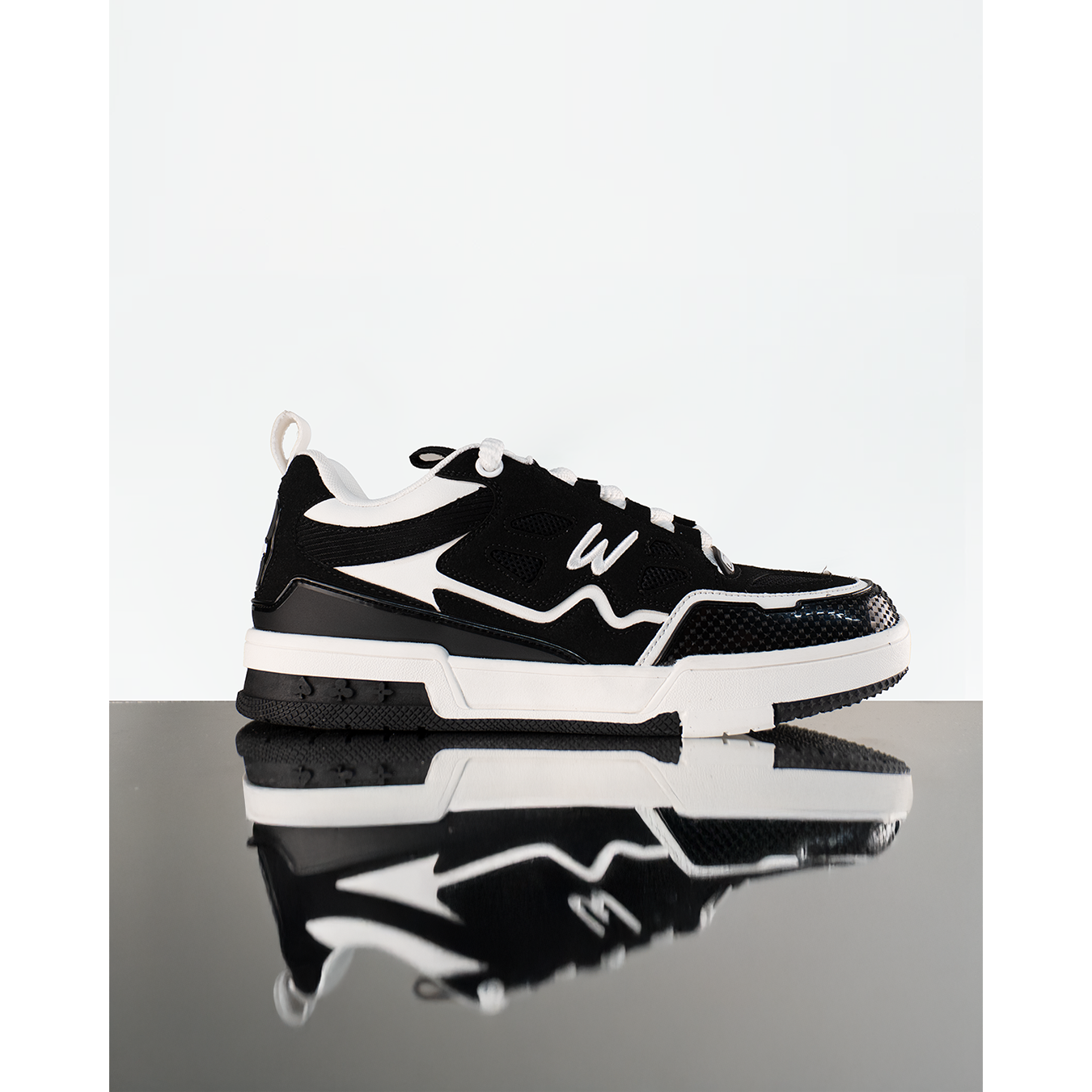 WATSON K FLIP SNEAKERS (BLACK/WHITE)