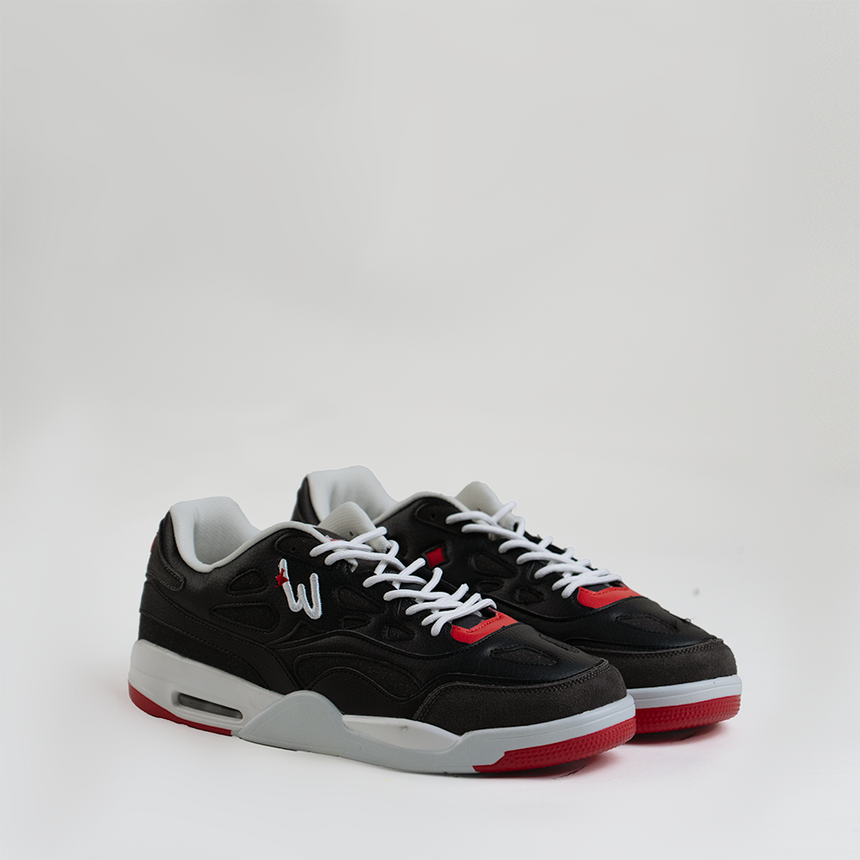 NORTH STAR SNEAKERS (BRED)