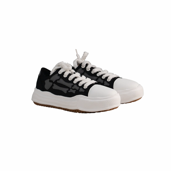 Watson Vulcan low-top sneaker in Classic Black, black and white – alternate view 5