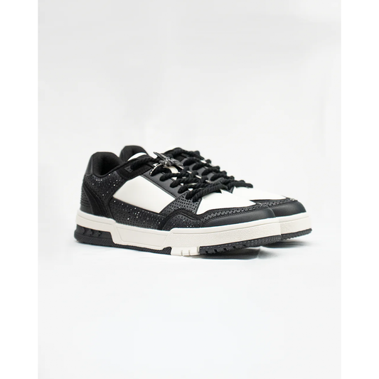 VULTURE SNEAKERS (BLACK & WHITE)