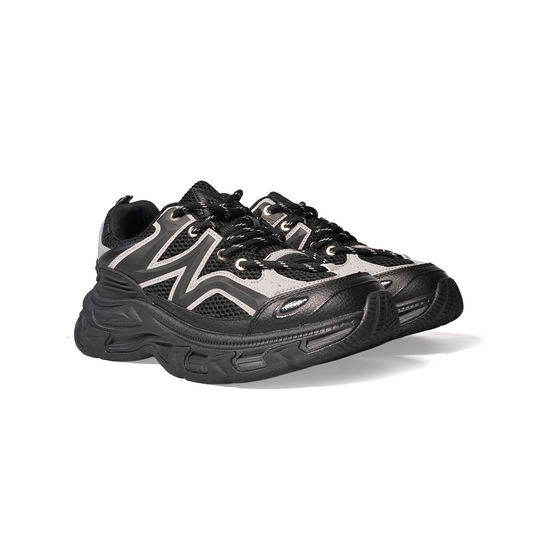 Watson Anura low-top sneaker in Spot Thigh, black and white