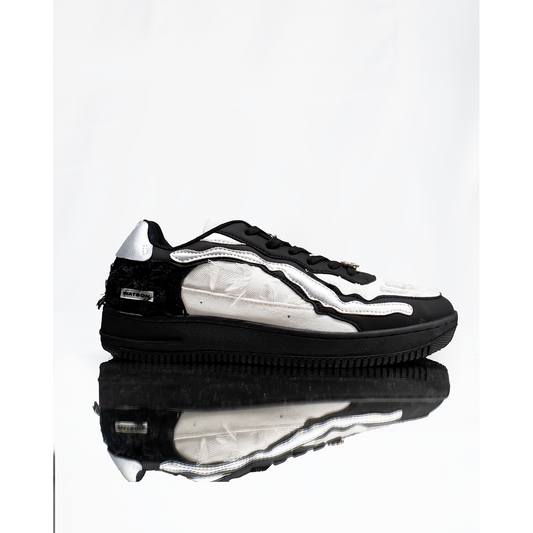 BONES SNEAKERS (BLACK DENIM)