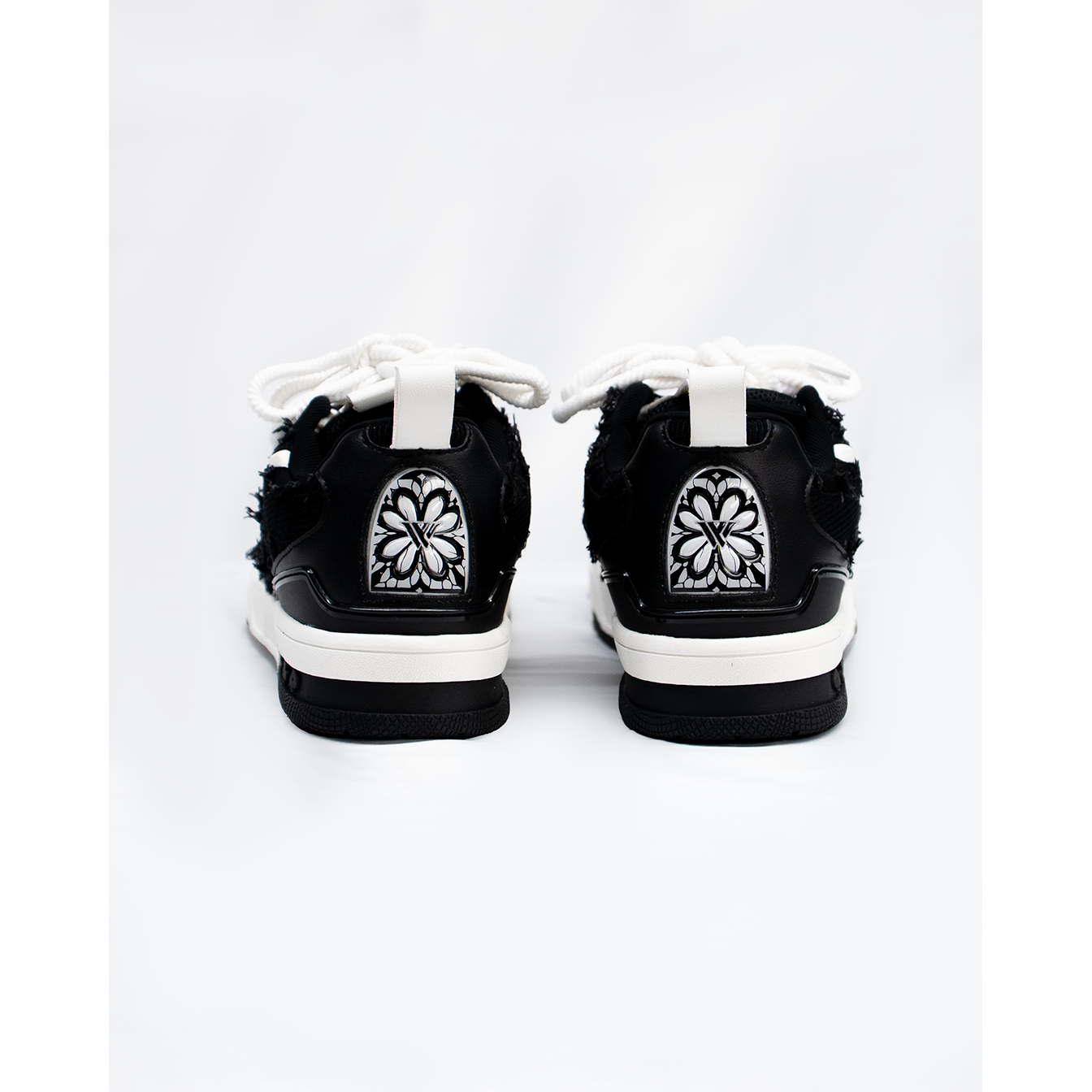 K FLIP CROSS SNEAKERS (BLACK DENIM)