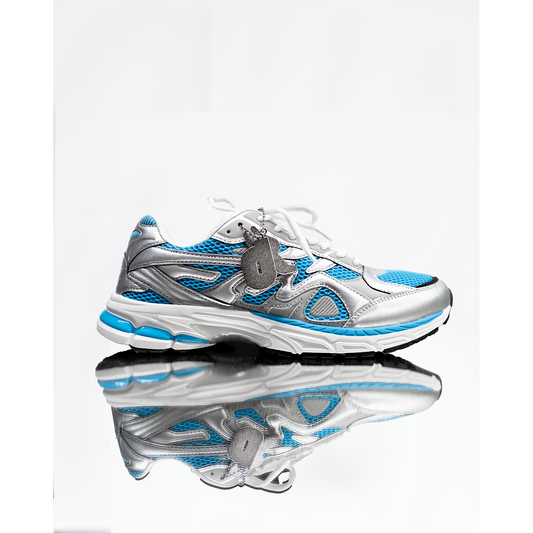 LYTE RUNNER SNEAKERS (SKY)