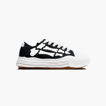 Watson Vulcan low-top sneaker in Black & White, black and white – alternate view 2