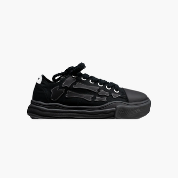 Watson Vulcan low-top sneaker in Reaper, black and white – alternate view 2