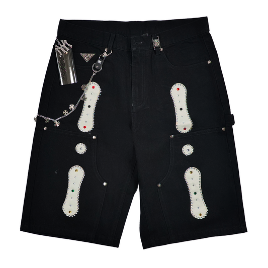 WATSON TWILL PATCH WITH EMBELLISHMENT BLACK DENIM SHORTS