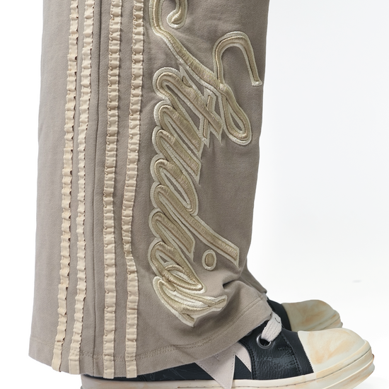 Watson Studios Double Waist Oat Sweatpants, beige and white sweatpants – alternate view 12